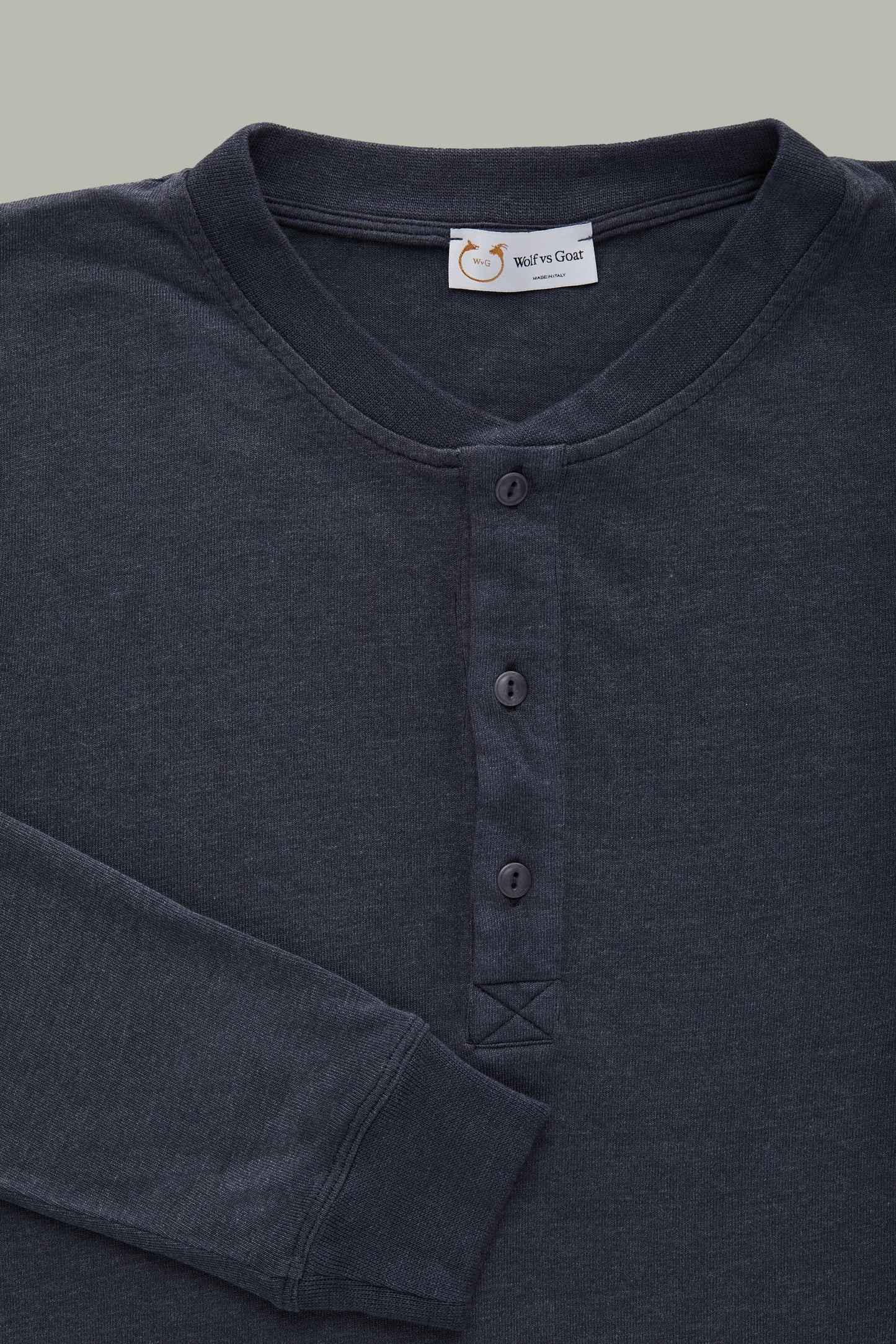 Vitellius Long Sleeve Bamboo Sorona Henley Navy Blazer