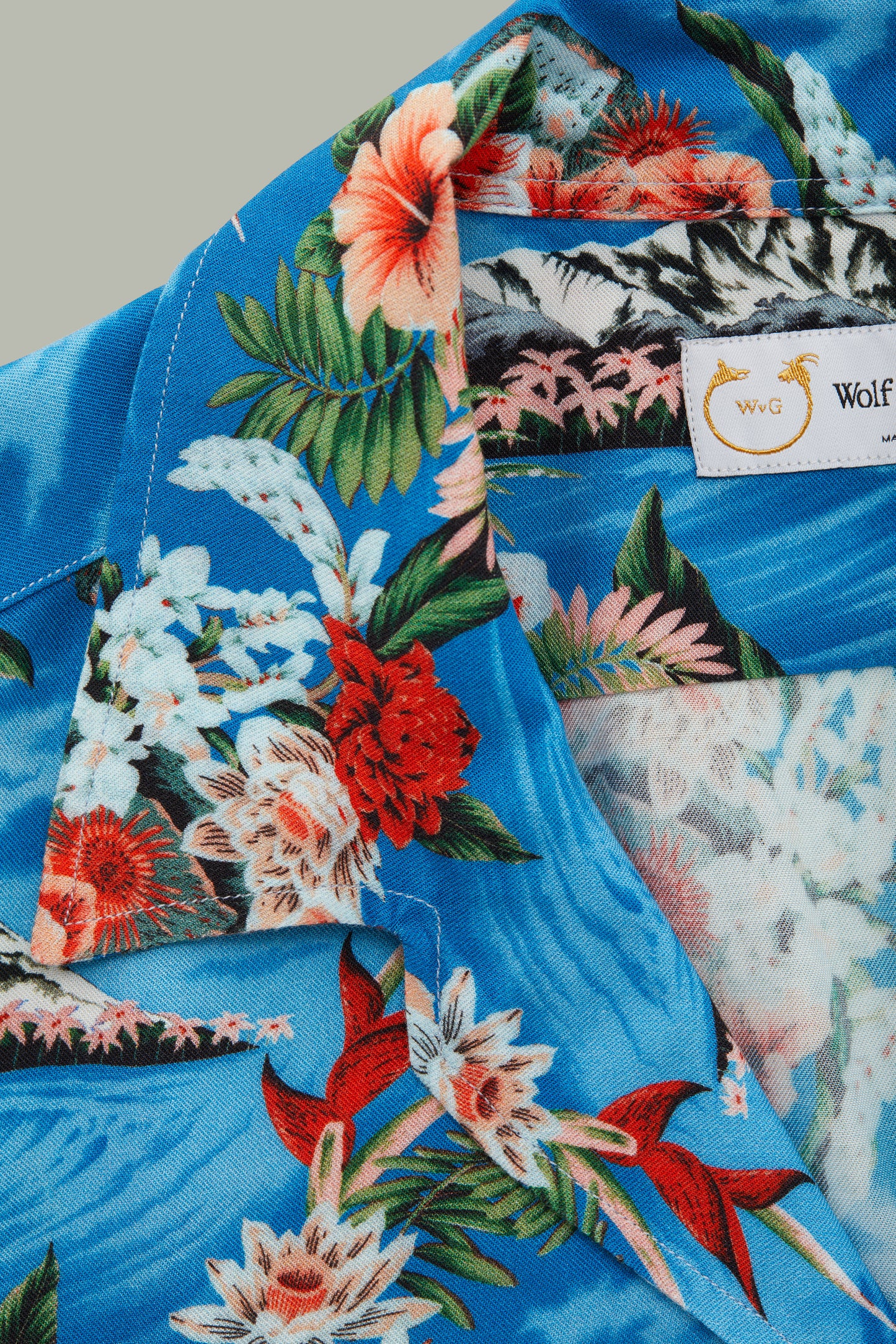 Flowers with Island Short Sleeve Bowling Shirt