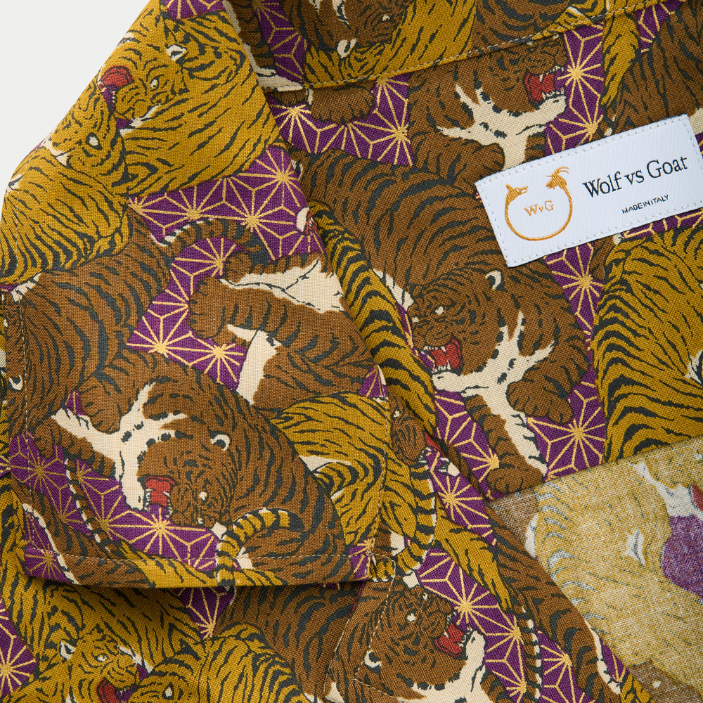 
                  
                    Cotton Bowling Shirt Purple with Tigers
                  
                