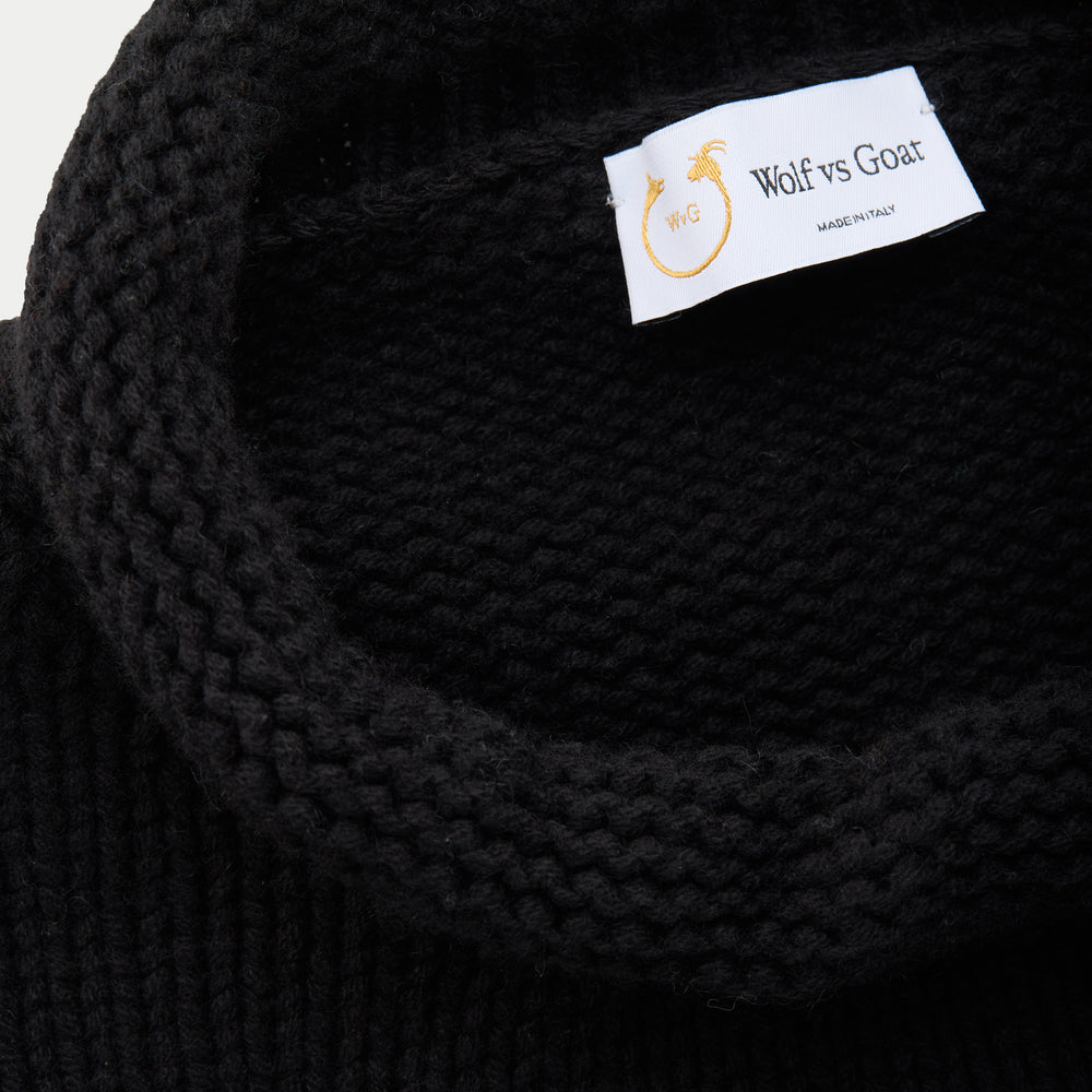 
                  
                    Cashmere Chunky Roll Neck Sweater Black
                  
                