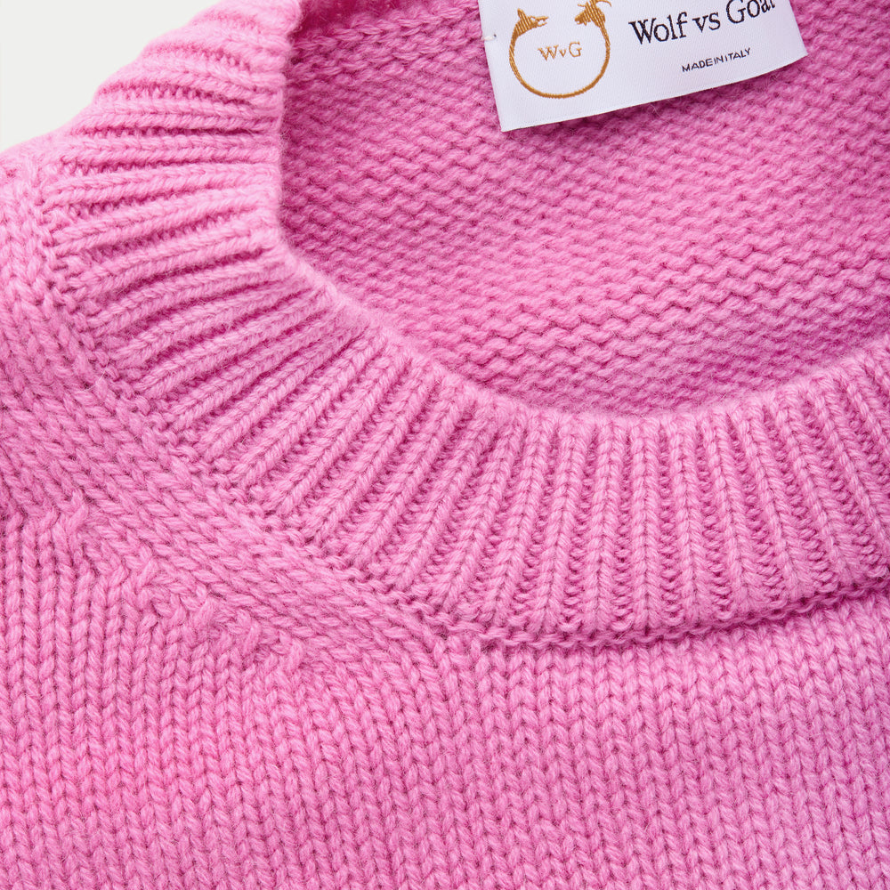 
                  
                    Cashmere Crewneck Sweater Fuxia
                  
                