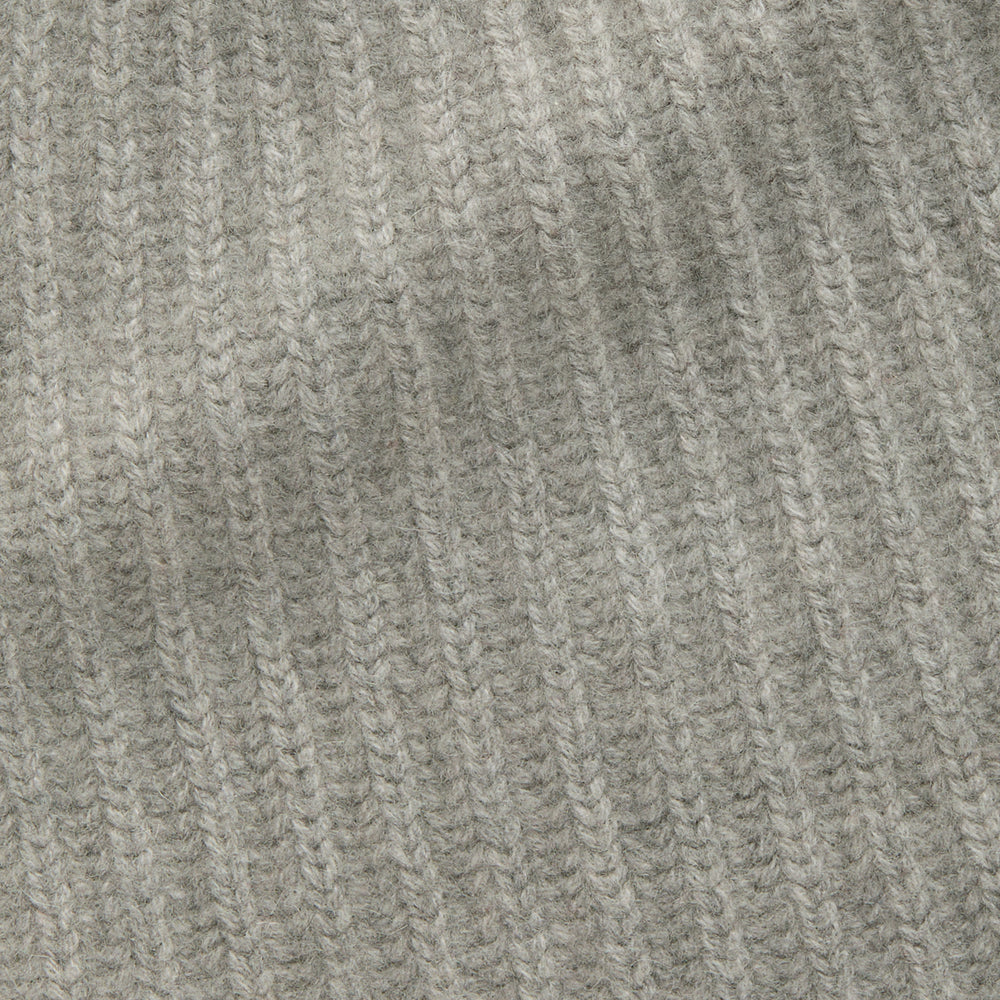 
                  
                    Wide Cuff Cashmere Beanie Grigio Chiaro
                  
                
