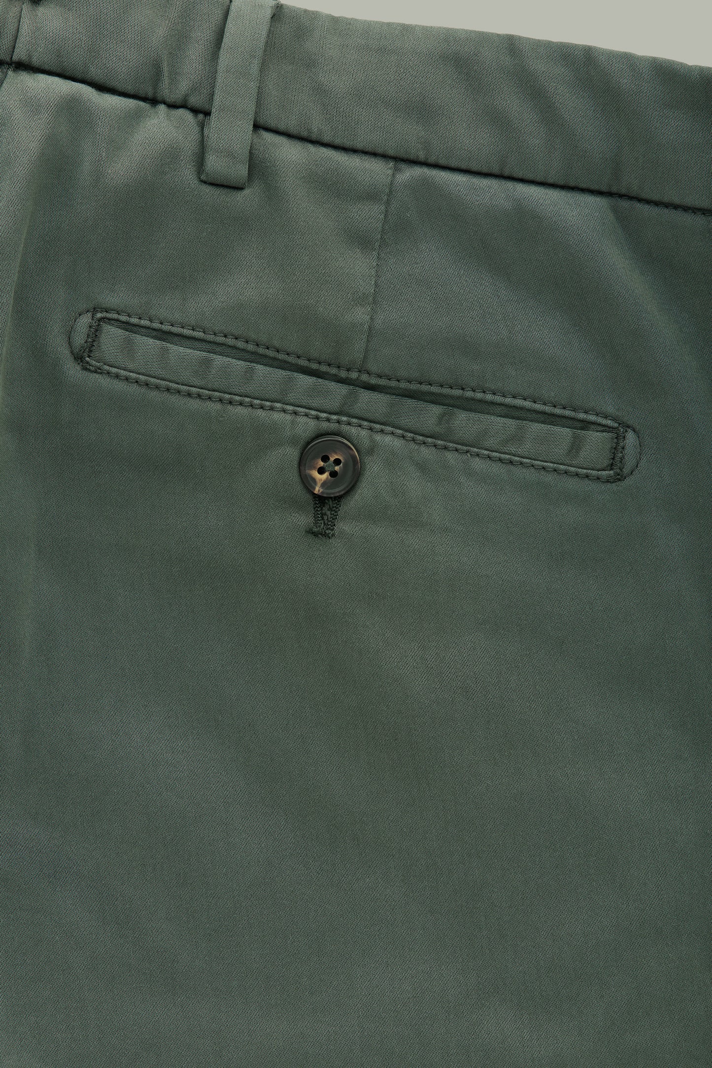 Salvatore Chino Olive Green